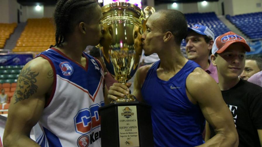 CDP se corona campeón del baloncesto de Santiago
