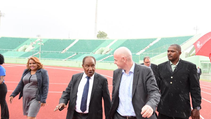 Presidente de la FIFA arremete contra “noticias falsas” sobre el organismo