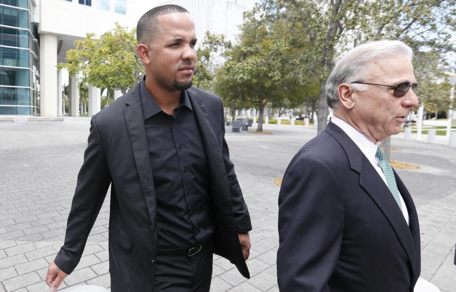 Tres cubanos son condenados por tráfico de beisbolistas a EEUU