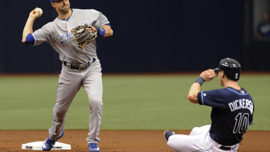 Jorge Bonifacio pegó dos imparables y remolcó en el triunfo de Kansas City