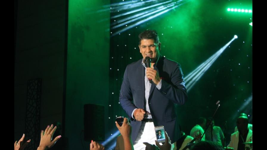Estrella          90 anuncia concierto con Eddy Herrera