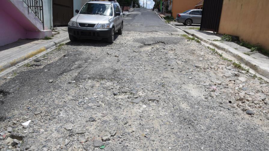 Delincuencia y precarios servicios afectan a gente de Los Alcarrizos