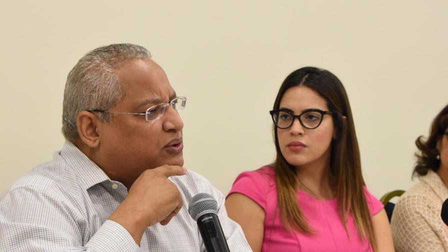 Familia se desvincula  caso Carla Massiel