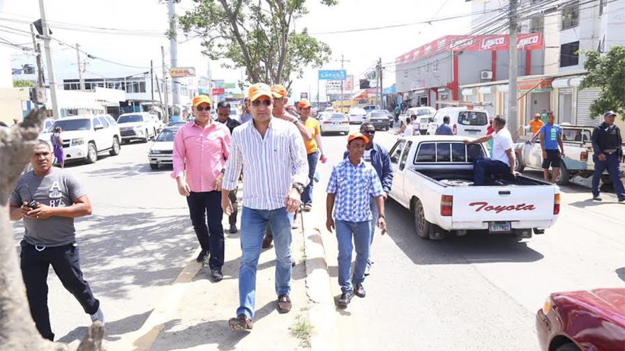 Brigadas cabildo de Santiago intervienen varios negocios