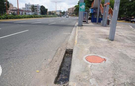 Ministerio de Obras Públicas atiende males denunciados por ciudadanos