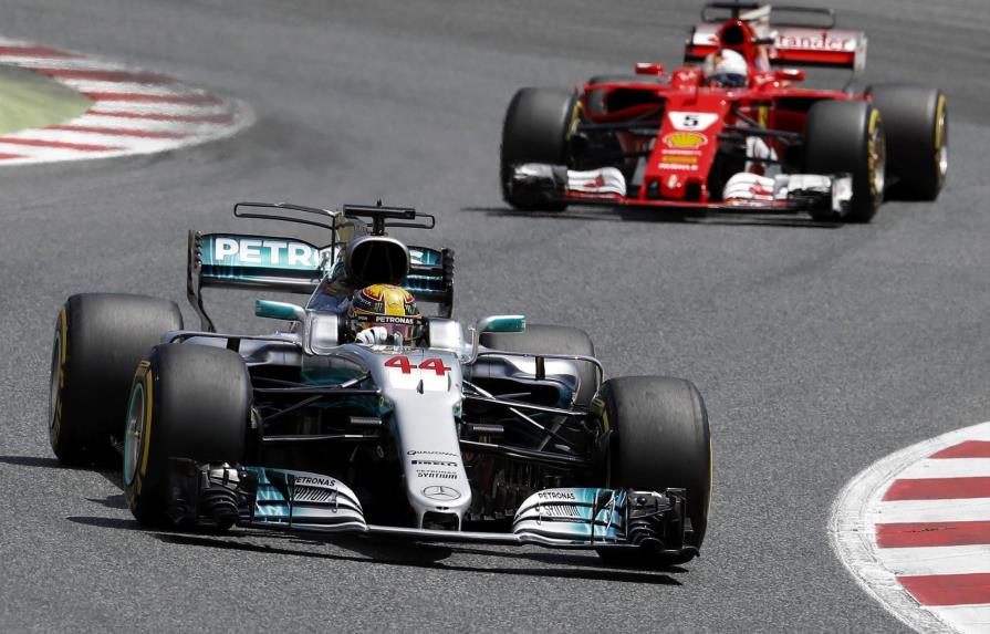 Lewis Hamilton gana Gran Premio de España 