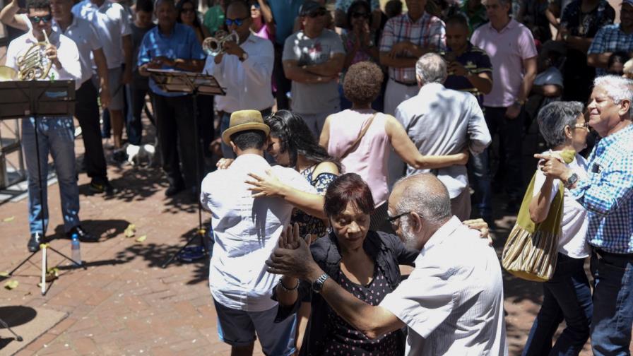 La música clásica y popular le cambiaron el color al Parque Colón