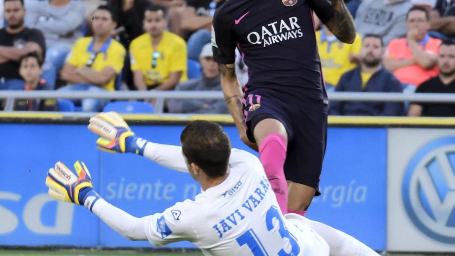 Barcelona y Madrid golean e intensifican pulso por la liga 