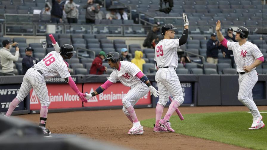 VÍDEO: Starlin Castro jonronea y remolca tres para el triunfo Yanqui