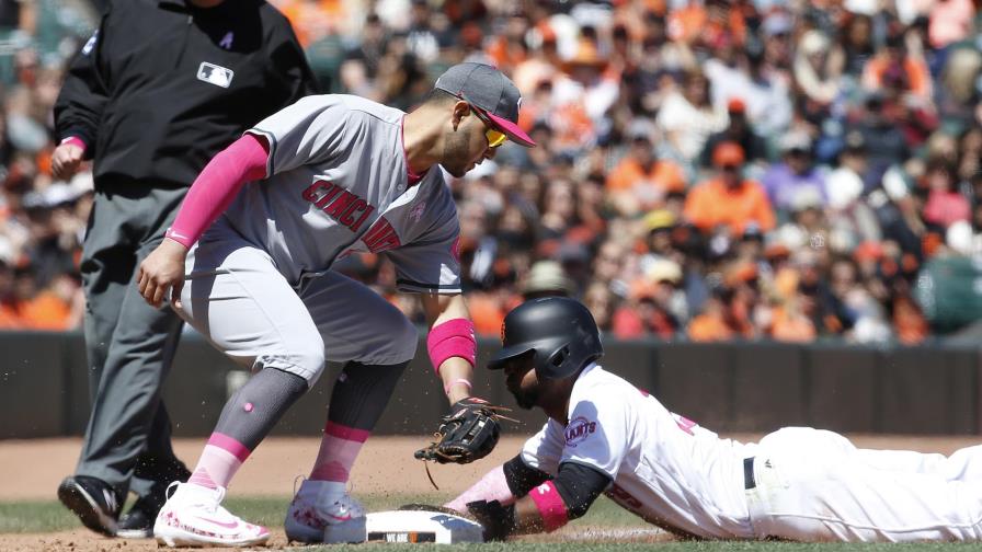 Eduardo Núñez remolcó dos y los Gigantes aplastan a los Rojos