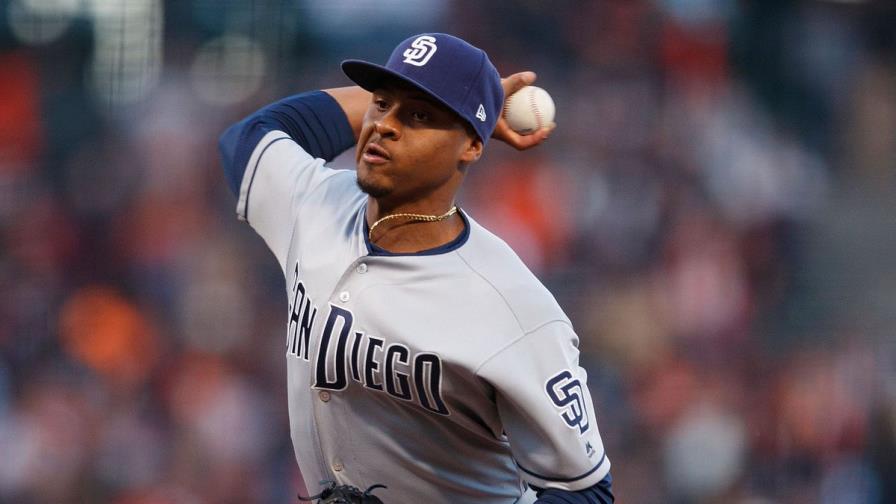 VIDEO: El lanzador Luis Perdomo conecta doble y triple