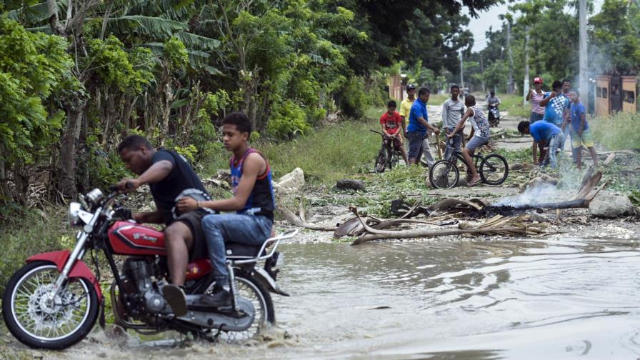 Organizaciones populares paralizan actividades Las Palomas, Licey al Medio