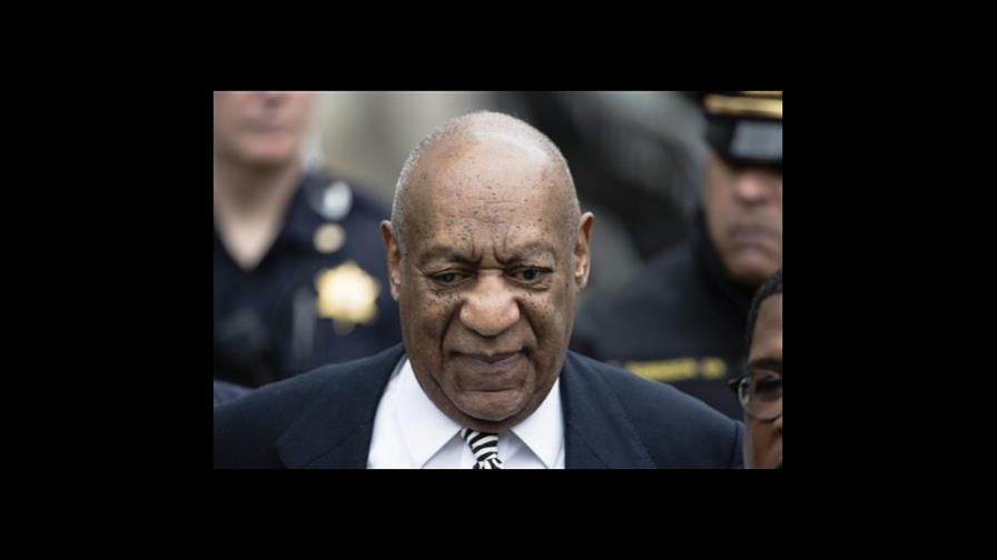 Bill Cosby dice que no espera testificar en su juicio