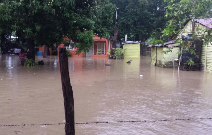 Lluvias inundan decenas de viviendas en Puerto Plata y Valverde
