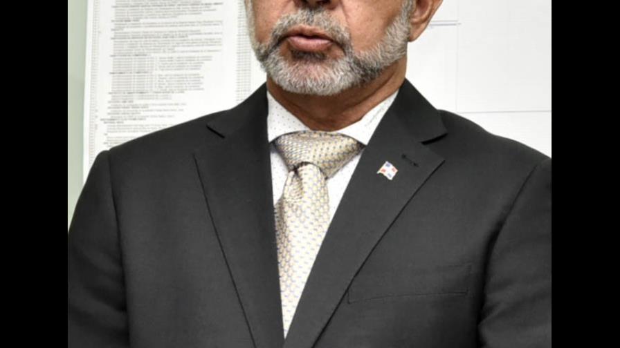 Manuel Saleta tiene la misión de echar andar línea 2 del Metro Santo Domingo