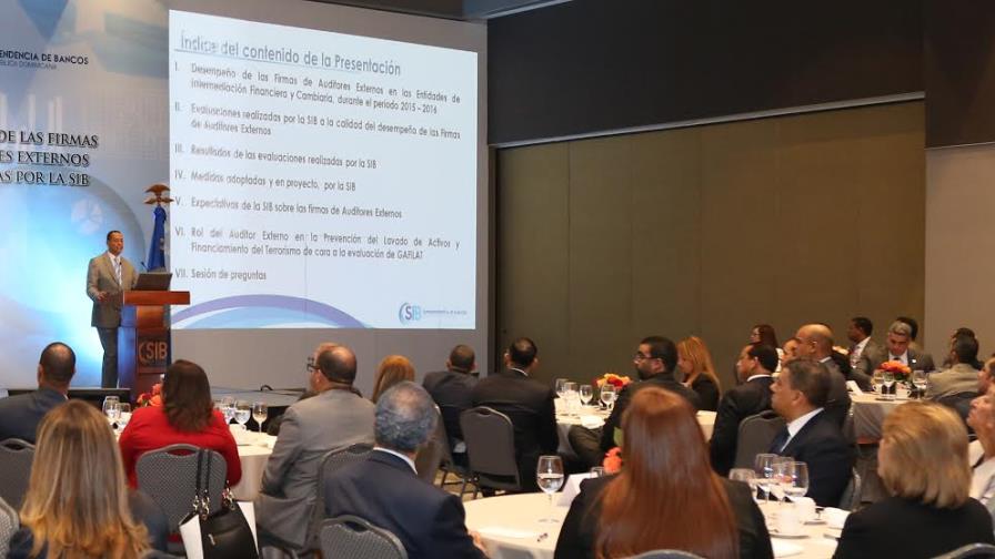 Superintendente de Bancos se reúne con firmas de auditores externos autorizadas Superintendente de Bancos se reúne con firmas de auditores externos autorizadas