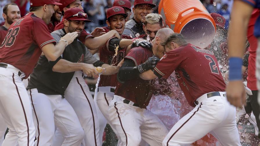 Hermann frena las entradas extras con jonrón decisivo sobre los Mets