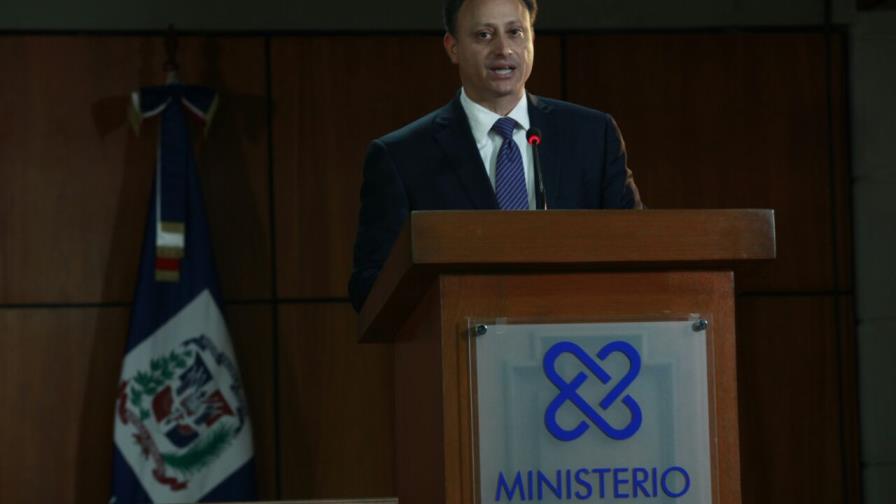 Procurador General de la República dijo que ya habrá sometidos por Odebrecht 