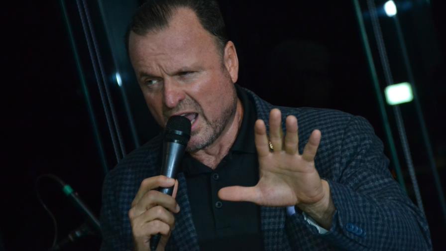 El “Crooner” llega con su show “Gustavo, Amigos y Puro Jazz”