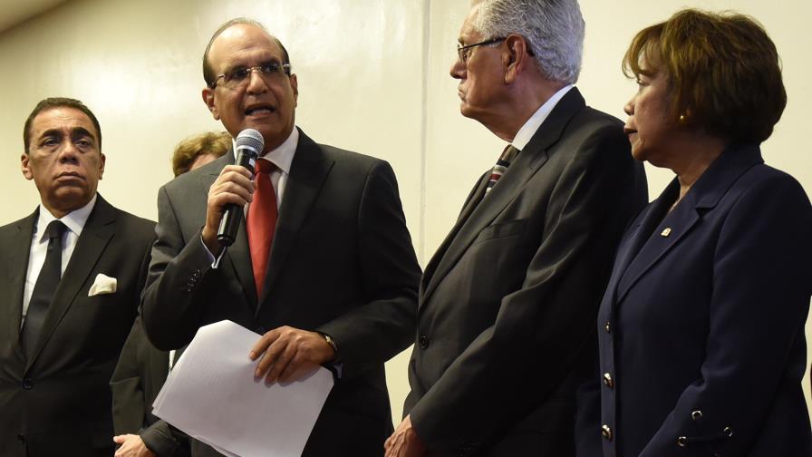 Conflicto jurisdiccional entre la Junta Central y Tribunal Electoral abre debate Conflicto jurisdiccional entre la Junta Central y Tribunal Electoral abre debate