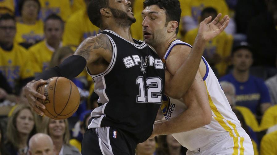 Pachulia espera ambiente hostil en San Antonio 