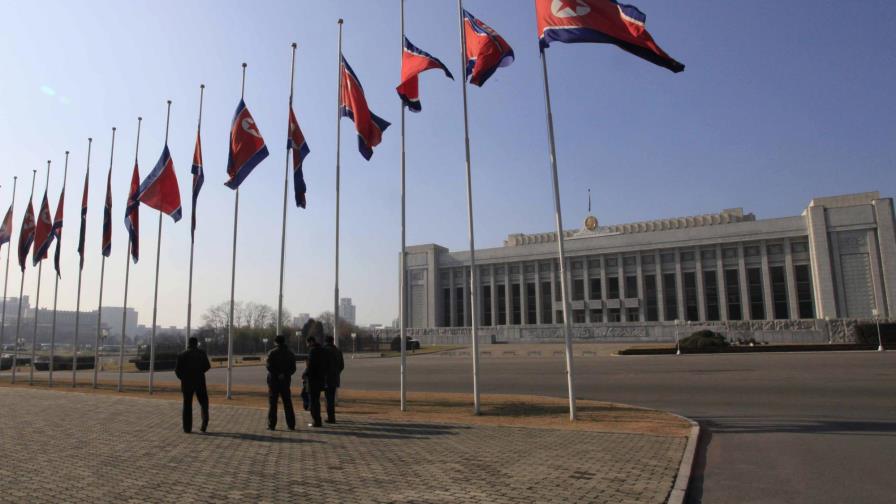 Norcorea promete más fuerza nuclear ante presión de EE.UU. 