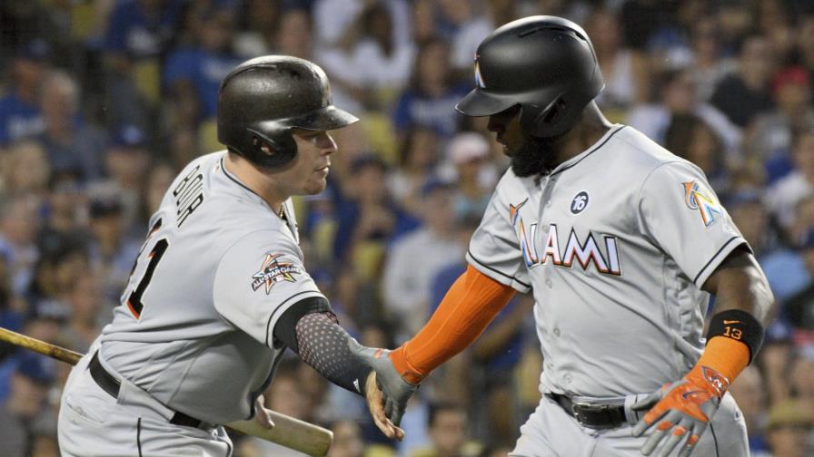 Marcell Ozuna de 4-2 con dos anotadas en triunfo de Marlins sobre Dodgers