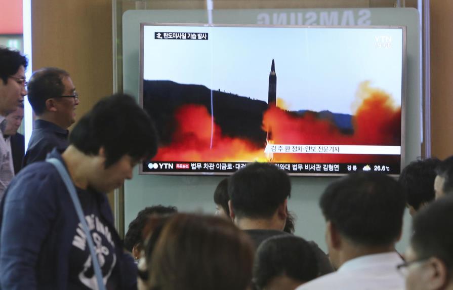  Corea del Norte confirma el éxito del lanzamiento de su último misil