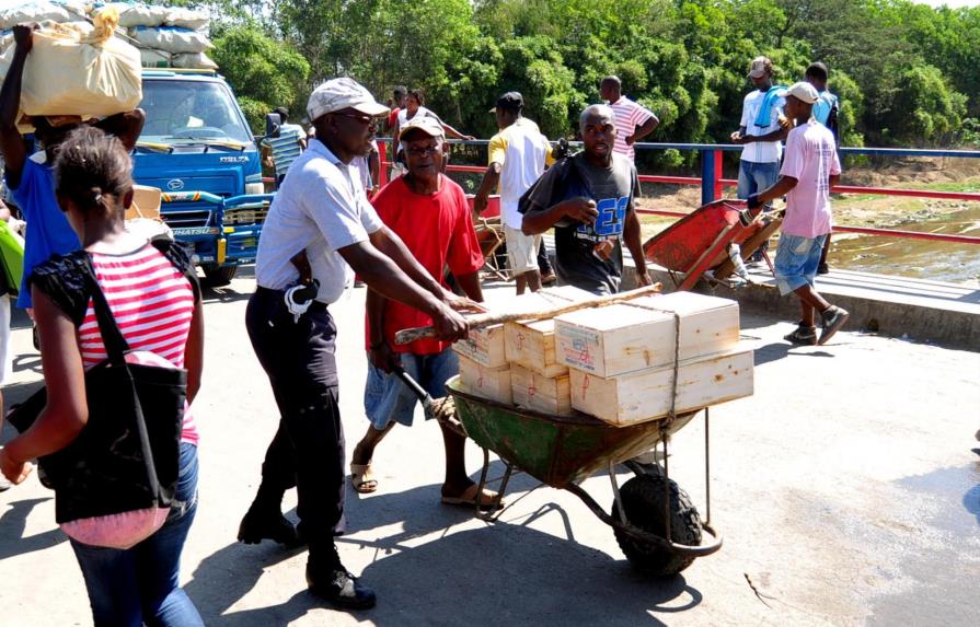 Vuelven a impedir entrada de productos dominicanos hacia Haití