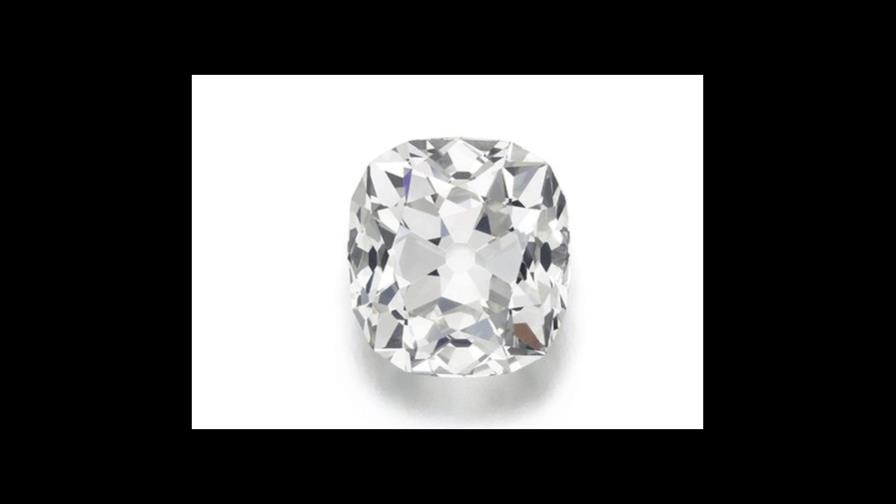 Subastarán anillo de diamante comprado en mercado de pulgas por 15 dólares