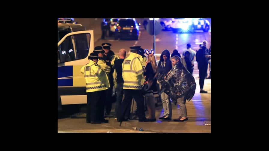 Policía: 19 muertos en concierto de Ariana Grande en Manchester
