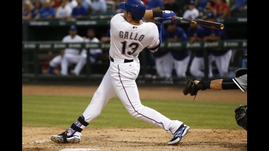 Joey Gallo seguirá en la tercera base de Texas, se acerca regreso de AdriánBeltré