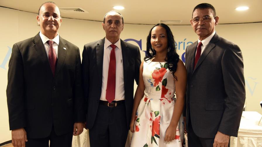 “Trujillo ¿bueno o malo?” de Héctor Minaya “Trujillo ¿bueno o malo?” de Héctor Minaya