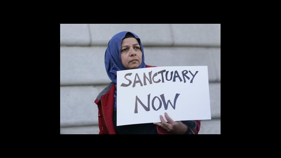 Juez reconsiderará fallo sobre Trump y ciudades santuario 