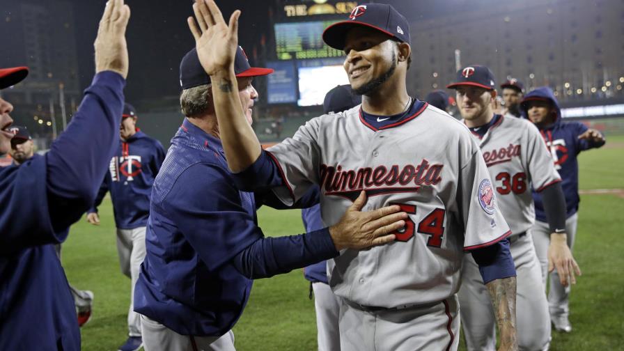 Santana puso en control a Baltimore para blanquearlos dos por cero