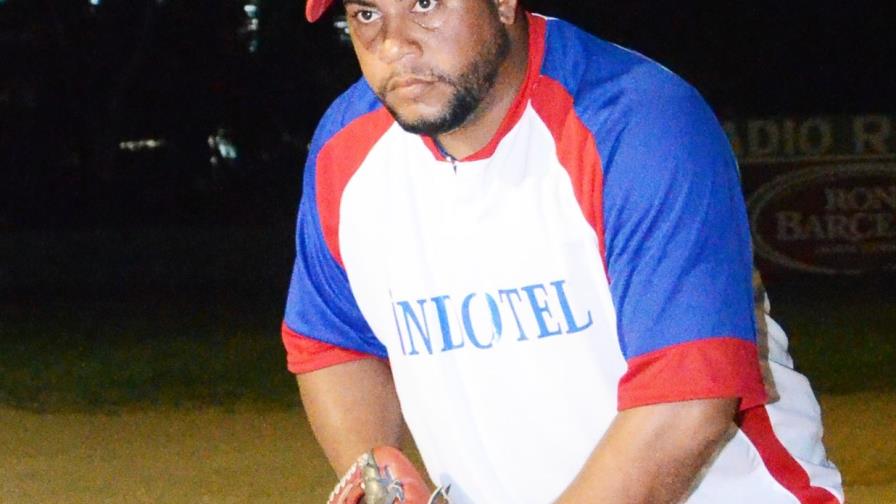 Fausto Minier lanza juego sin hit ni carrera