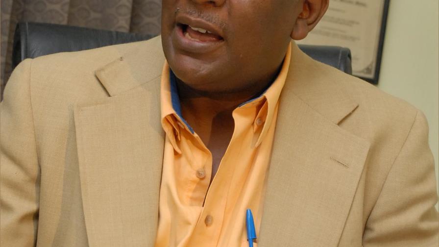 Derechos Humanos denuncia que policía colocó droga a 15 jóvenes Derechos Humanos denuncia que policía colocó droga a 15 jóvenes