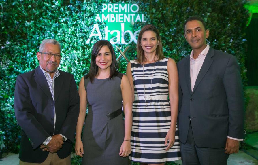 Dedican Premios Atabey 2017 a la Reforestación