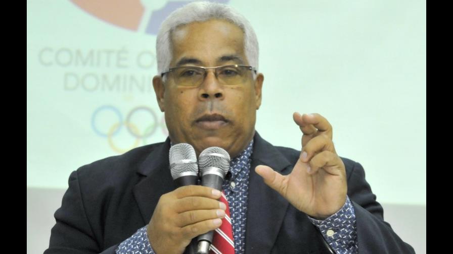 Dirigente de karate le dan de alta tras ser operado con éxito