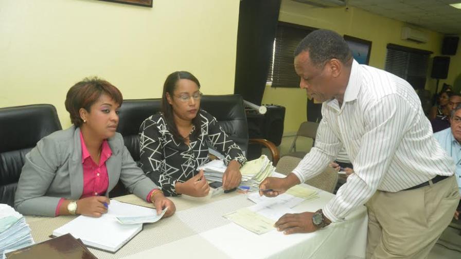 Cooperativa de la Policía entrega RD$52 millones a 366 pensionados