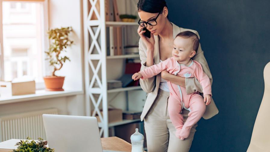 Mamá regresa al trabajo