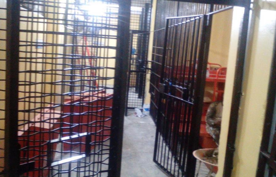 Procuraduría dice que acondiciona cárceles en los palacios de justicia
