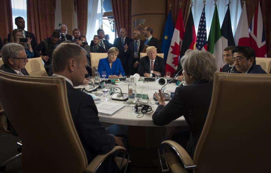 El G7 se une contra el terrorismo, pero sin avances sobre cambio climático
