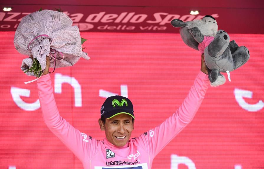Nairo Quintana conserva maglia rosa en penúltima etapa del Giro 