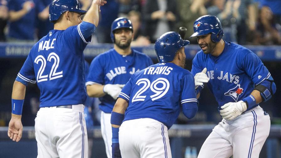 José Bautista pegó jonrón en triunfo de Azulejos sobre Rangers 