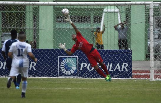 Doblete de Colson da victoria Atlético San Cristóbal; Atlántico FC vence a O&M