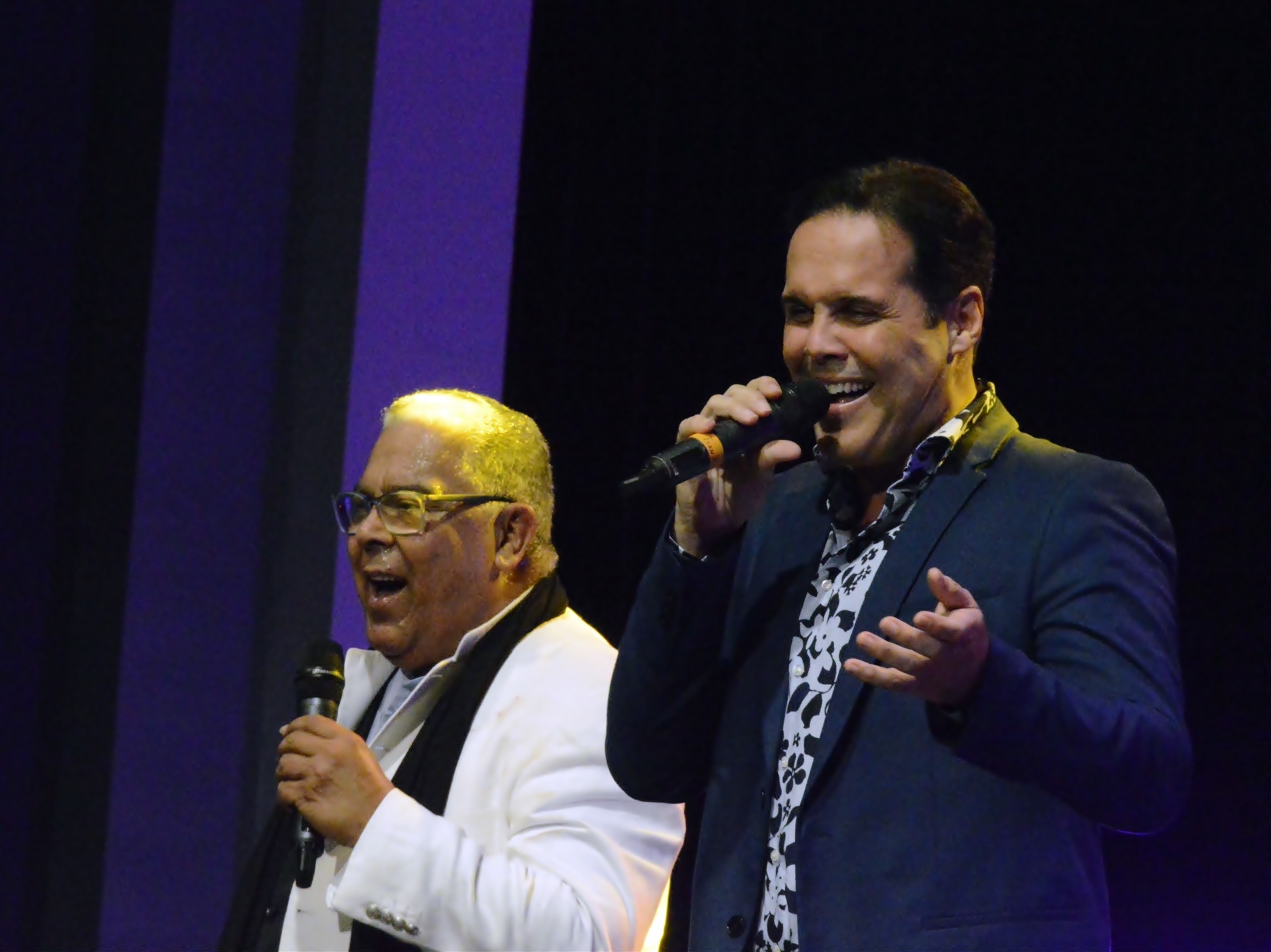 Danny junto a Frank Ceara