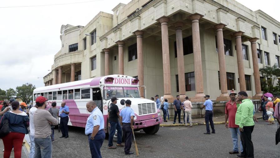 Riña entre presos preventivos deja tres personas heridas en Palacio de Justicia de Santiago Riña entre presos preventivos deja tres personas heridas en Palacio de Justicia de Santiago
