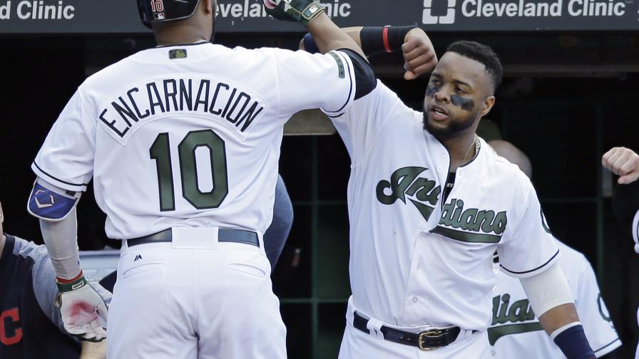 VÍDEO: Encarnación y Santana jonronearon y Cleveland venció a Oakland