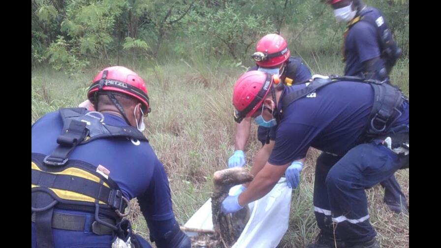 Hallan dos cadáveres en Guarícanos